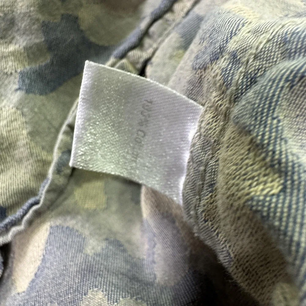 GRAY Saks Fifth Avenue Shirt Mens XL Gray Camo Long Sleeve Button Up Casual